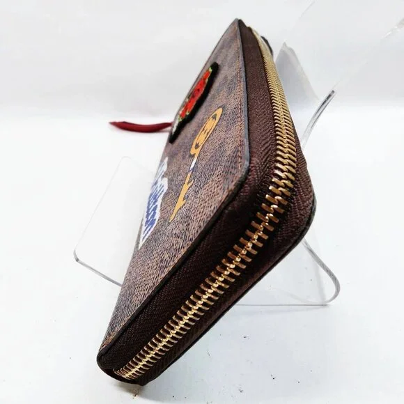Authentic Louis Vuitton Long Wallet Brown Damier mn377-021526